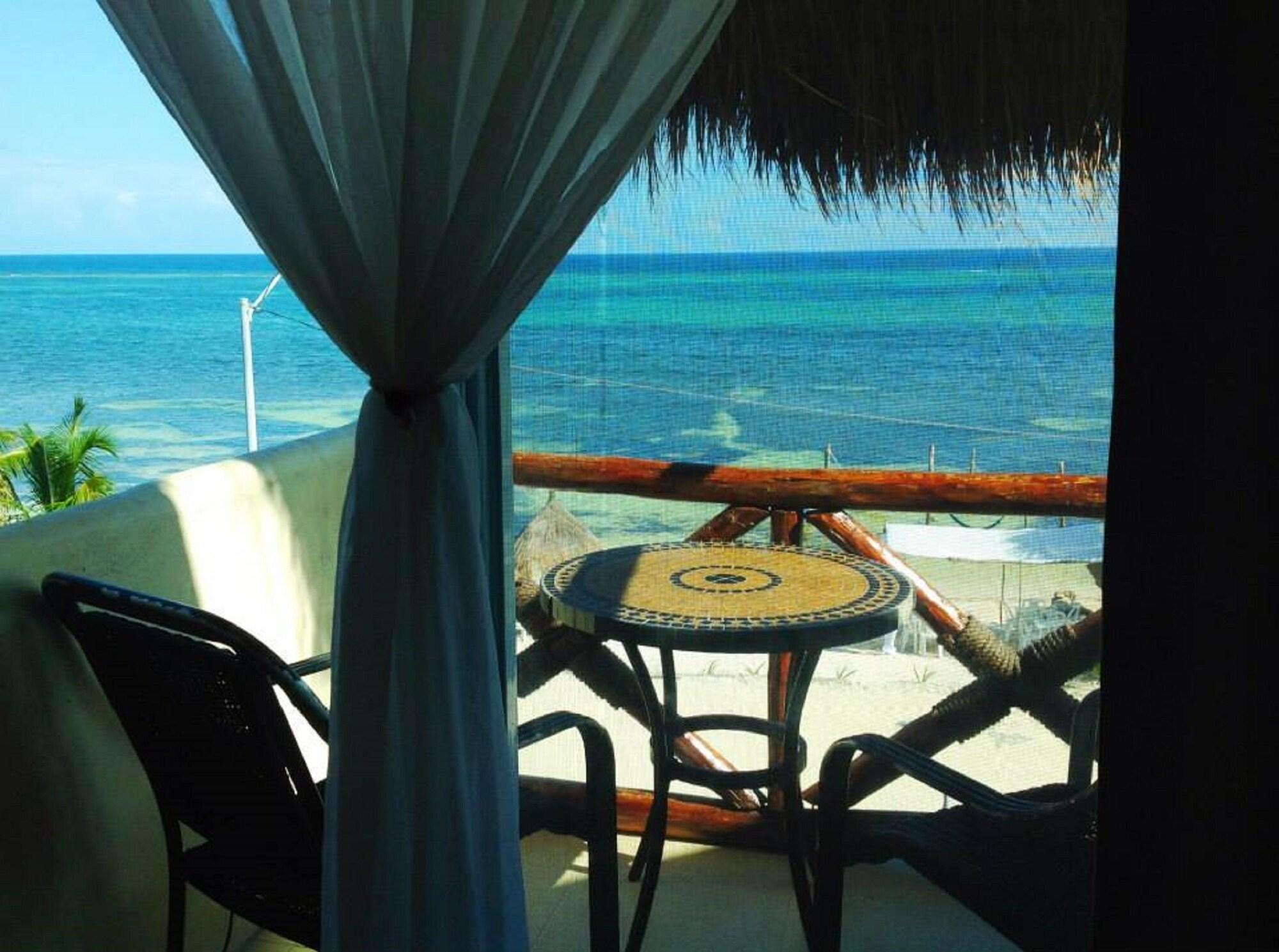 Hotel Arenas Mahahual Extérieur photo