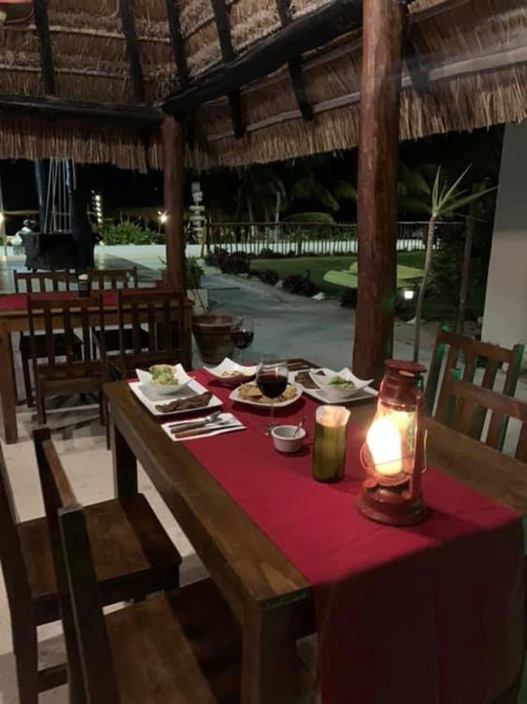 Hotel Arenas Mahahual Extérieur photo