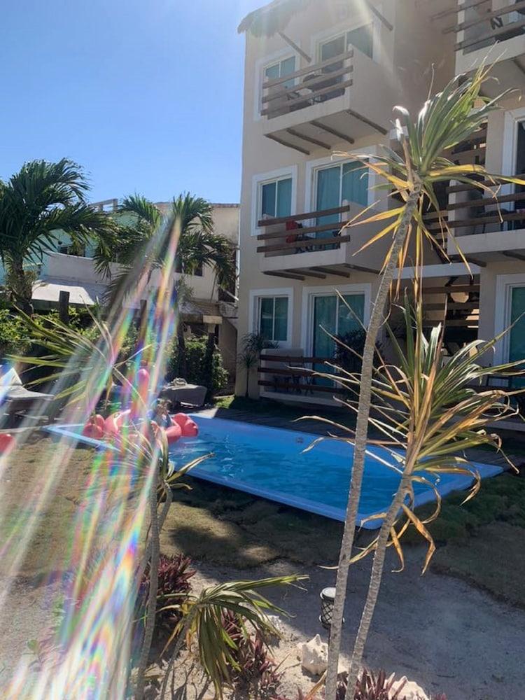 Hotel Arenas Mahahual Extérieur photo