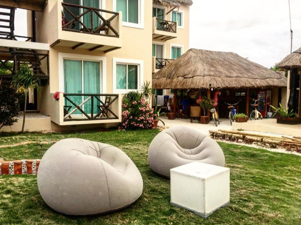Hotel Arenas Mahahual Extérieur photo