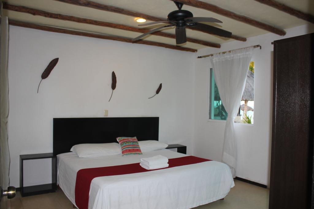 Hotel Arenas Mahahual Extérieur photo