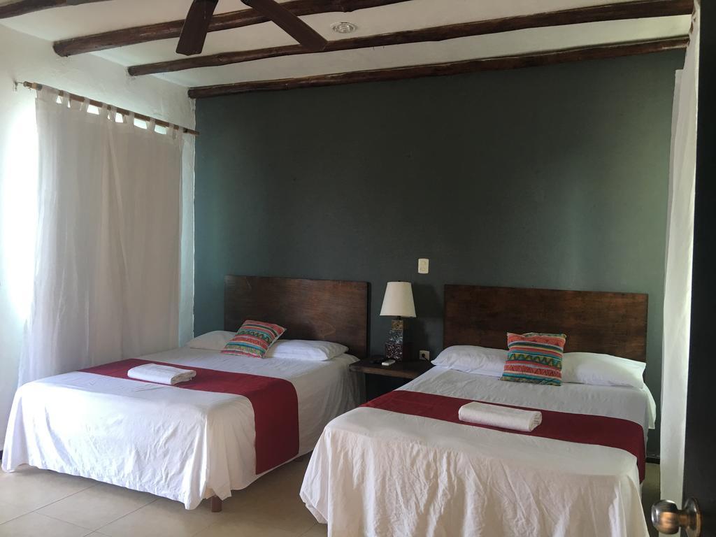 Hotel Arenas Mahahual Extérieur photo